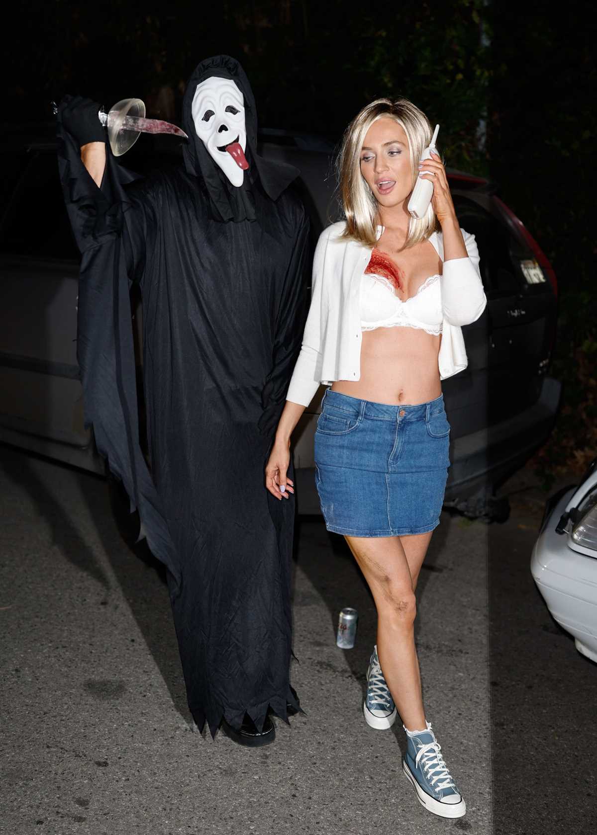what can you wear to a costume party answer key