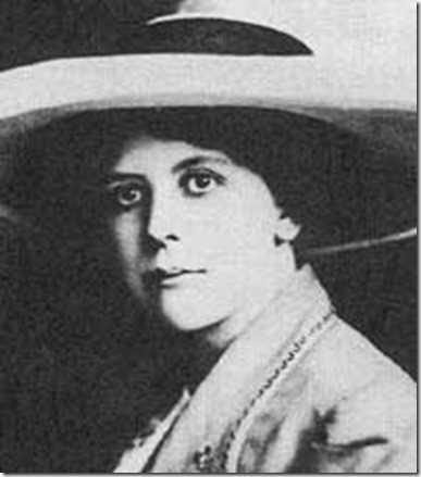 a lady by amy lowell answer key
