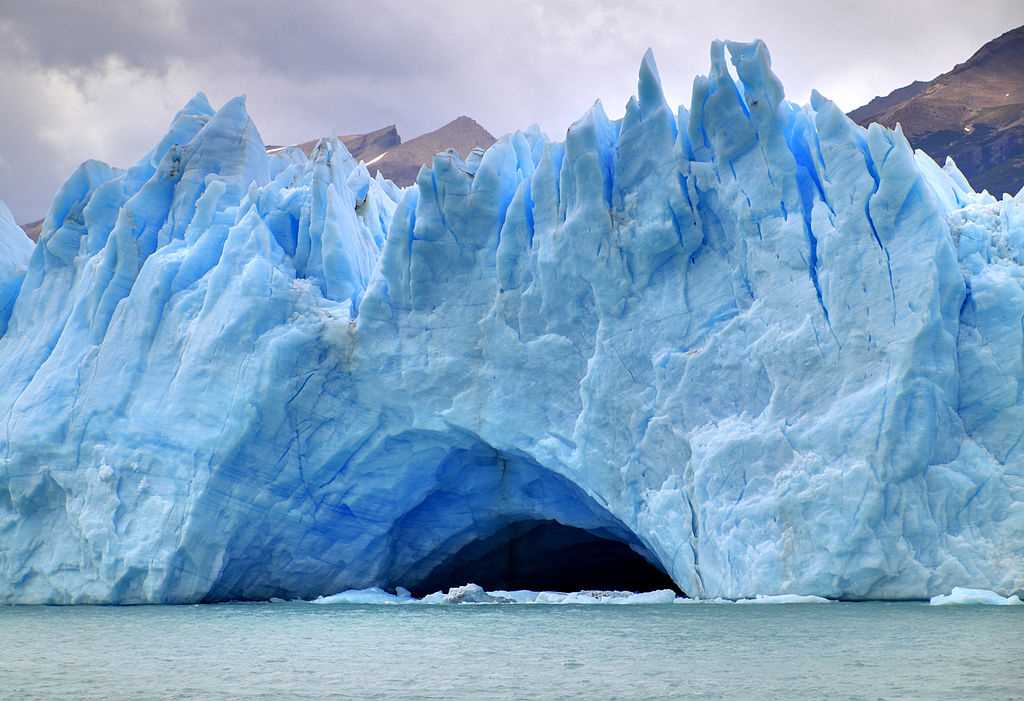 giant volcanoes lurk beneath antarctic ice answer key